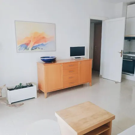 Cosy Flat 200 Meters From The Beach *